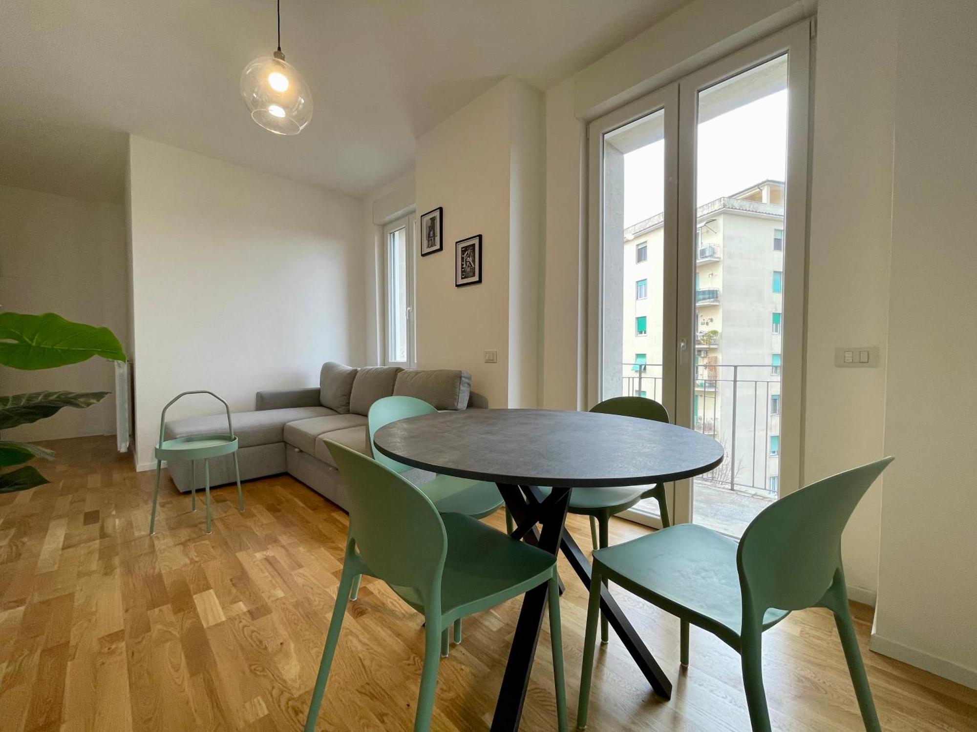 Metro Marconi - Quarter Apartment