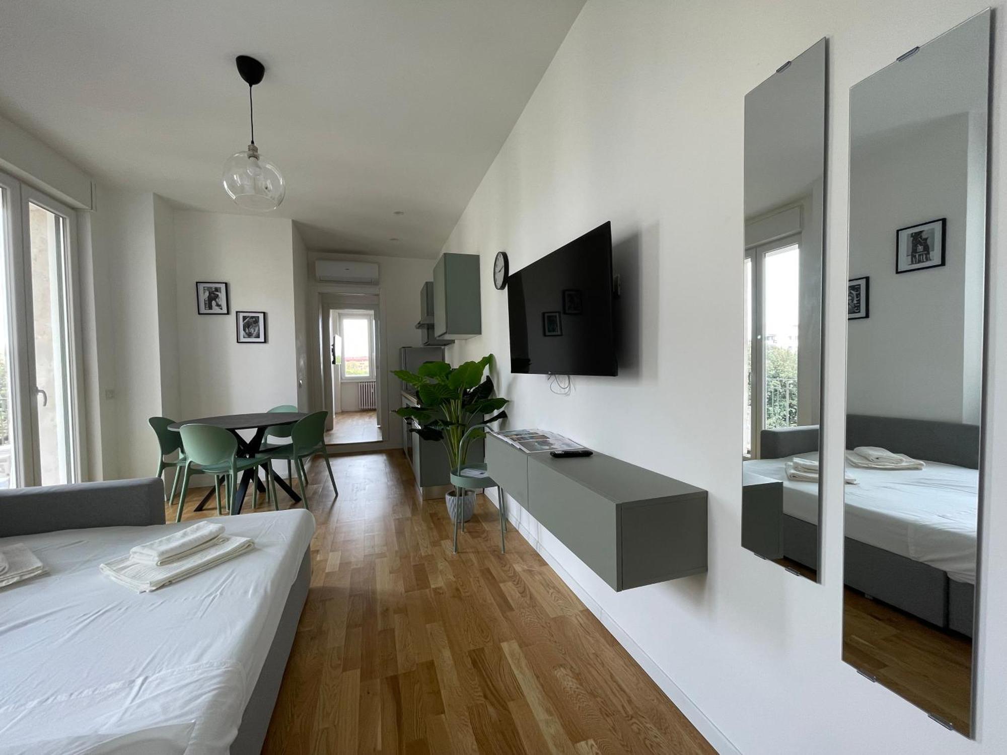 Metro Marconi - Quarter Apartment